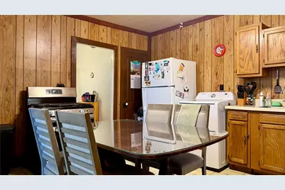 220 S 4th Street, Emmaus Boro, PA 18049 - Photo 10