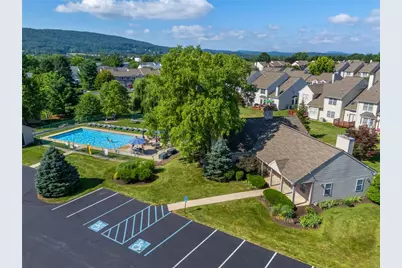 259 Ridings Circle, Macungie Boro, PA 18062 - Photo 2