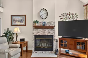 259 Ridings Cir, Macungie Boro, PA 18062 - Photo 6