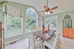 138 Clover Hollow Rd, Palmer Twp, PA 18045 - Photo 8