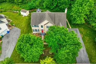 138 Clover Hollow Rd, Palmer Twp, PA 18045 - Photo 86