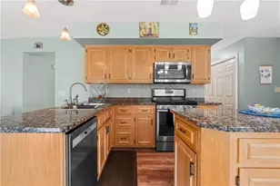 4480 Jasmine Dr, Bethlehem Township, PA 18020 - Photo 12