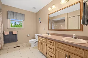 4480 Jasmine Dr, Bethlehem Township, PA 18020 - Photo 26
