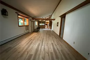 855 Sunrise Blvd, Upper Mt Bethel Twp, PA 18343 - Photo 2