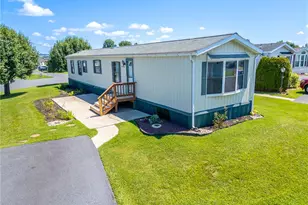 5122 Stone Terrace Dr, Whitehall Township, PA 18052 - Photo 8