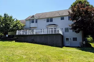 365 Winter Springs Rd, Bushkill Twp, PA 18064 - Photo 4