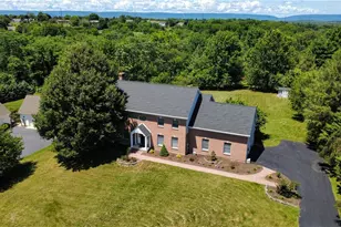 365 Winter Springs Rd, Bushkill Twp, PA 18064 - Photo 8