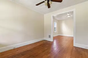 2003 Northampton St, Wilson Boro, PA 18042 - Photo 8