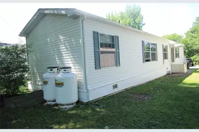 8220 Airport #25, East Allen Township, PA 18067 - Photo 4