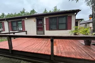 825 Sunrise Blvd, Upper Mt Bethel Twp, PA 18343 - Photo 12