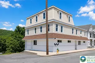 149 W Ridge St, Lansford, PA 18232 - Photo 2