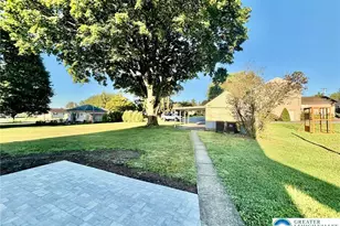23 Schoeneck Ave, Upper Nazareth, PA 18064 - Photo 4