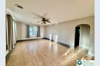 23 Schoeneck Avenue, Upper Nazareth, PA 18064 - Photo 6