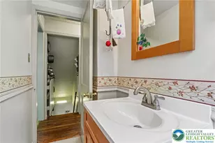 429 Beechwood St, Emmaus Boro, PA 18049 - Photo 18