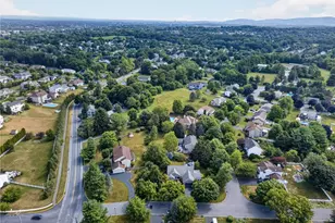 1665 Lamplighter Dr, Lower Macungie Township, PA 18062 - Photo 18