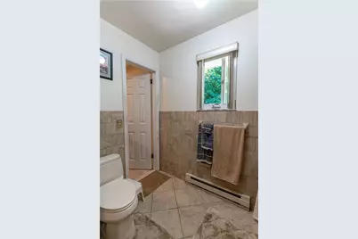 2442 Lisa Lane, Allentown City, PA 18104 - Photo 28