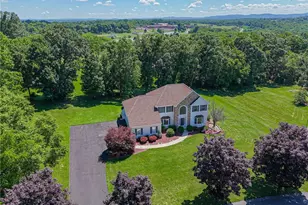 2763 Lapp Rd, Allentown City, PA 18104 - Photo 4