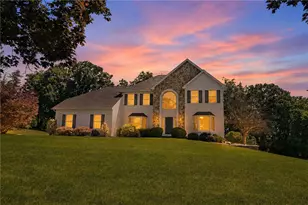 2763 Lapp Rd, Allentown City, PA 18104 - Photo 2