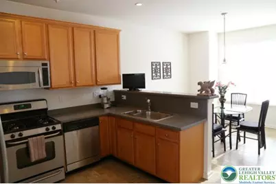 611 N 40th Street, Allentown City, PA 18104 - Photo 8
