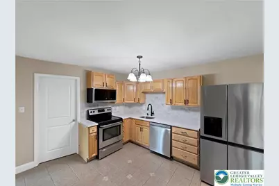 854 Lower Mountain Drive, Chestnuthill Twp, PA 18330 - Photo 4