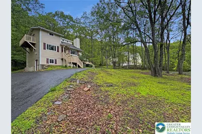 854 Lower Mountain Drive, Chestnuthill Twp, PA 18330 - Photo 18