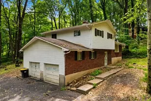 700 View Dr, Lehigh Township, PA 18088 - Photo 6
