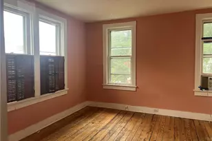18 W Center St, Nazareth, PA 18064 - Photo 6