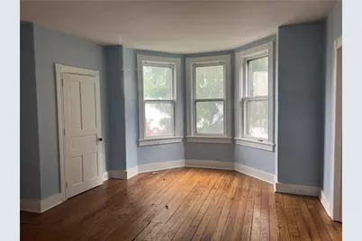 18 W Center Street, Nazareth, PA 18064 - Photo 4