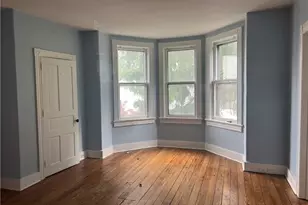 18 W Center St, Nazareth, PA 18064 - Photo 4
