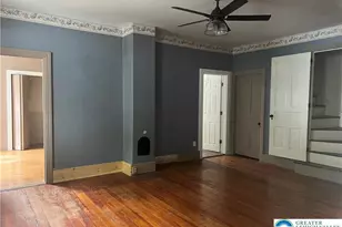16 W Center St, Nazareth, PA 18064 - Photo 4