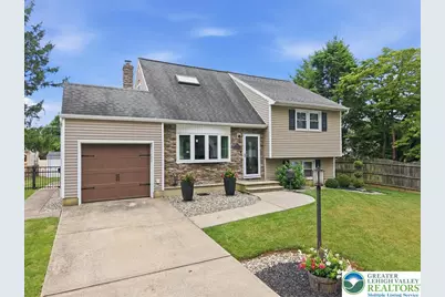 1928 Woodbury Road, Bethlehem, PA 18017 - Photo 2
