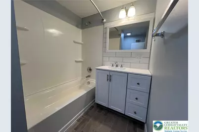 161 S Main Street #201, Nazareth Boro, PA 18064 - Photo 18