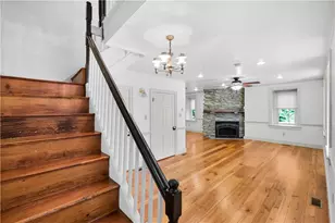 2408 Applewood Dr, South Whitehall Township, PA 18069 - Photo 10