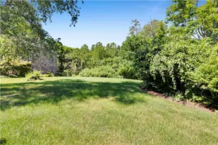 2408 Applewood Dr, South Whitehall Township, PA 18069 - Photo 24