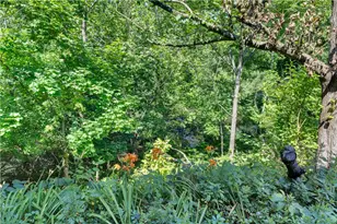 2408 Applewood Dr, South Whitehall Township, PA 18069 - Photo 28