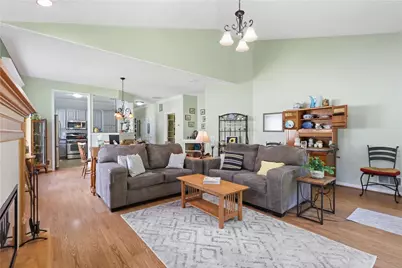 46 Glenmoor Circle N, Palmer Twp, PA 18045 - Photo 8