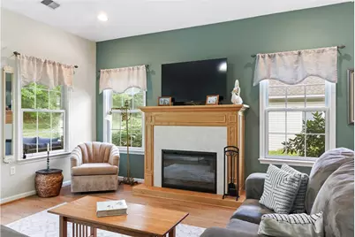 46 Glenmoor Circle N, Palmer Twp, PA 18045 - Photo 6