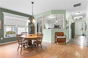 46 Glenmoor Cir N, Palmer Twp, PA 18045 - Photo 10