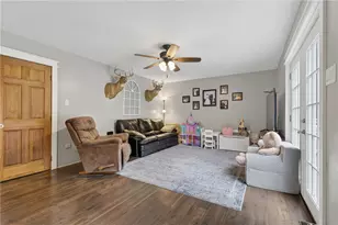 1 E Diaz Ave, Nesquehoning Boro, PA 18240 - Photo 2