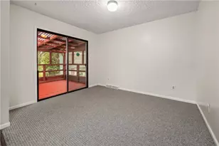 707 W State St, Coopersburg Boro, PA 18036 - Photo 8