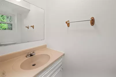707 W State Street, Coopersburg Boro, PA 18036 - Photo 14