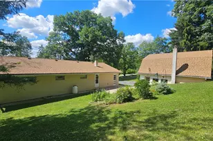 2529 Ringhoffer Rd, Lower Saucon Township, PA 18055 - Photo 18