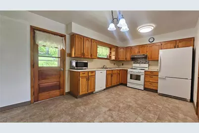 2529 Ringhoffer Road, Lower Saucon Township, PA 18055 - Photo 6