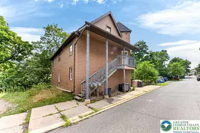 80 Hillside Avenue, Palmerton Boro, PA 18071 - Photo 2