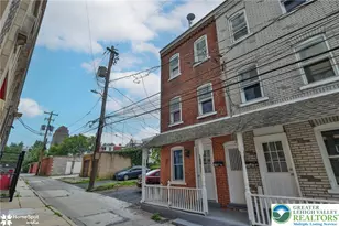 230 N Nagle St, Allentown City, PA 18102 - Photo 2