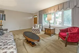 1328 Russett Rd, Upper Macungie Township, PA 18104 - Photo 8