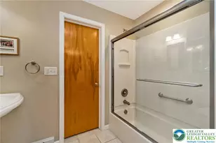 1328 Russett Rd, Upper Macungie Township, PA 18104 - Photo 32