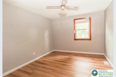 492 Filetown Road, Plainfield Township, PA 18064 - Photo 14