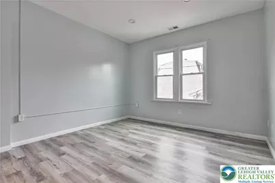 41 N 11th Street #B, Allentown City, PA 18101 - Photo 4