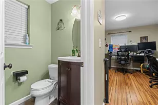 7073 Hunt Dr, Lower Macungie Township, PA 18062 - Photo 22